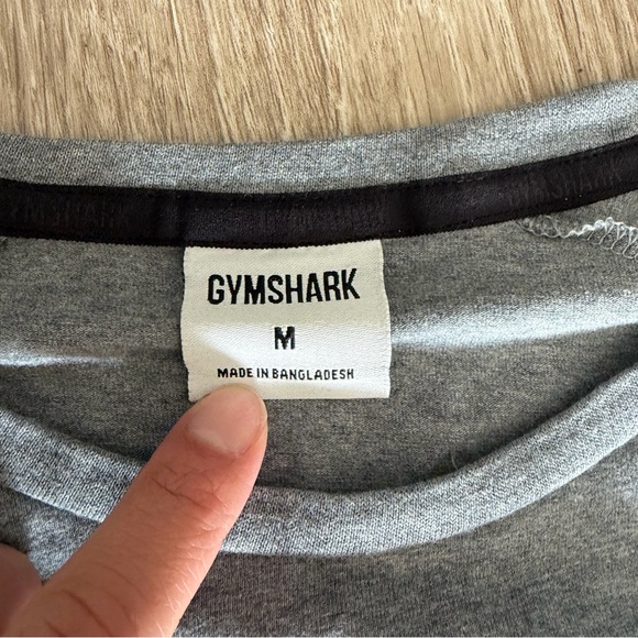 Gymshark men’s lot of 2 long sleeve shirts M - Picture 3 of 5